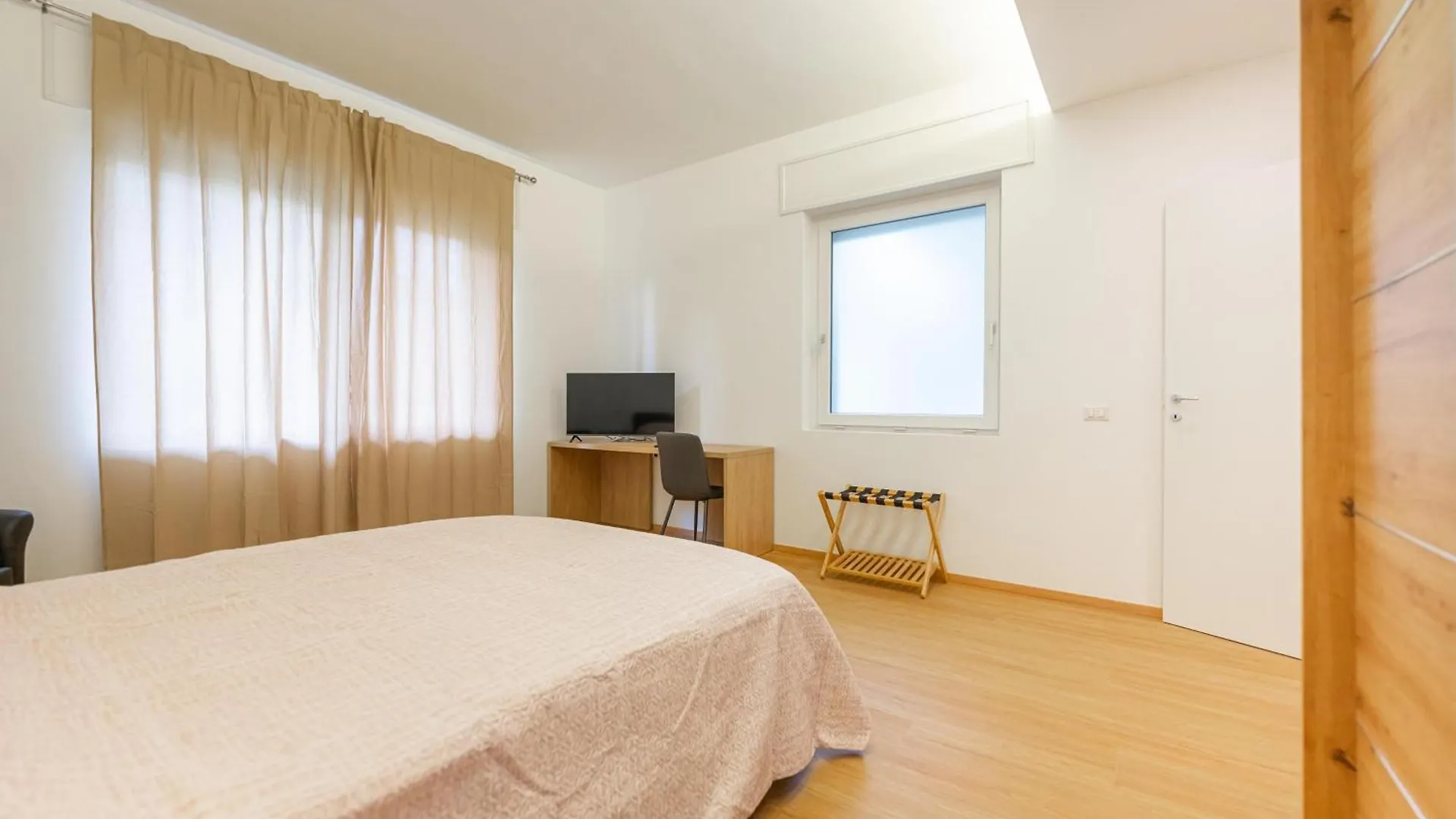 בוסולנגו La Magnolia Suite Apartments - Garda Lake